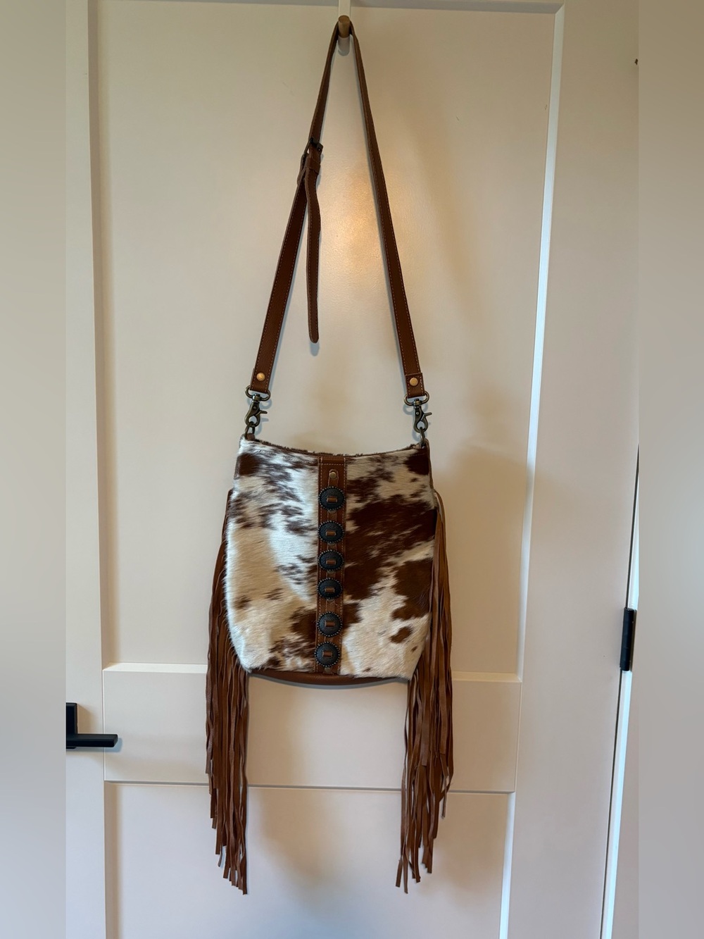 NWOT Brown and White Real Cowhide & Leather Fringe Crossbody Bag